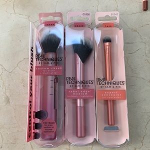 Real Techniques by Sam & Nic make up brushes